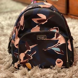 Kate spade medium backpack (never used)